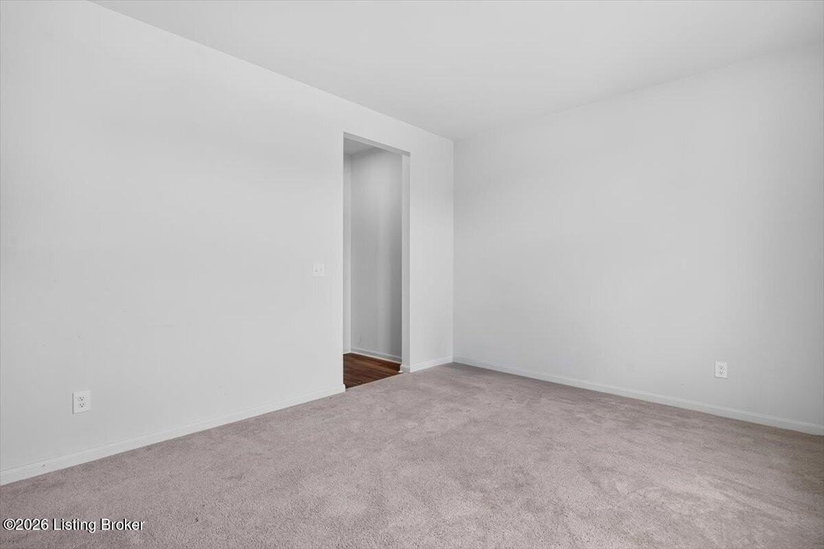 1034 Dry Run Ct - Photo 7 of 37