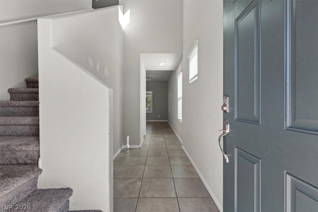 7910 Diamond Sky Ave - Photo 3 of 28