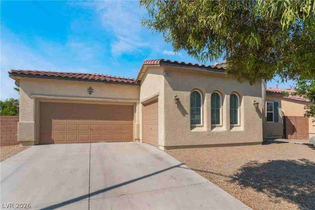 3021 Gnatcatcher Ave - Photo 3 of 38
