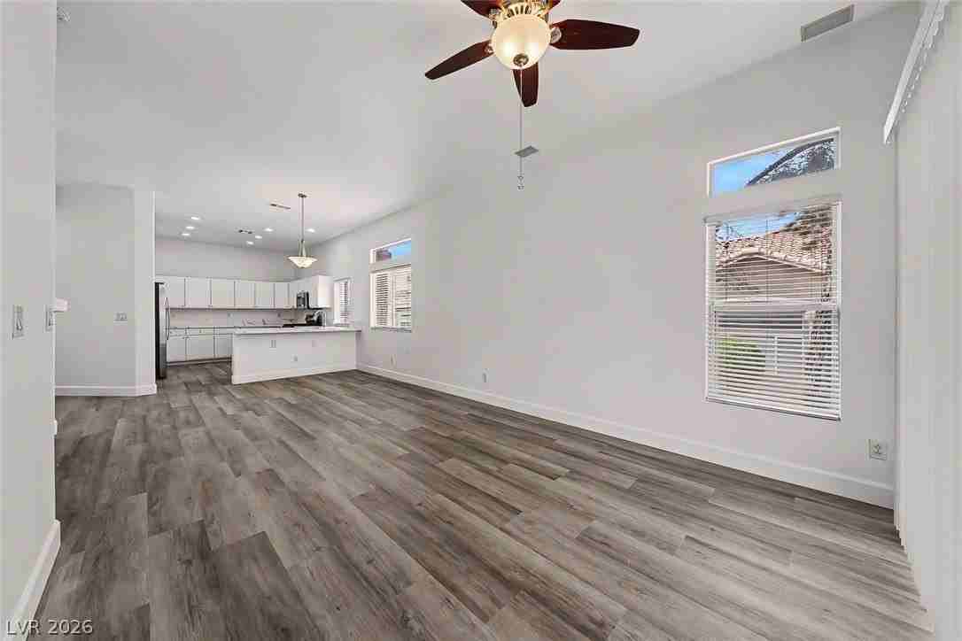 25 Alyson Pond Cir #0 - Photo 4 of 40