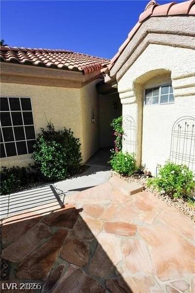 7920 Ben Hogan Dr - Photo 4 of 13
