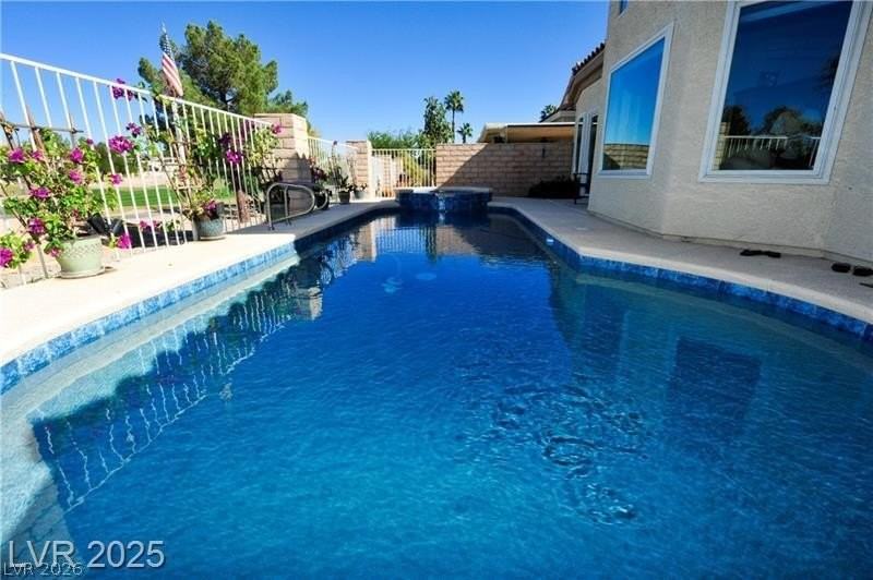 7920 Ben Hogan Dr - Photo 7 of 13