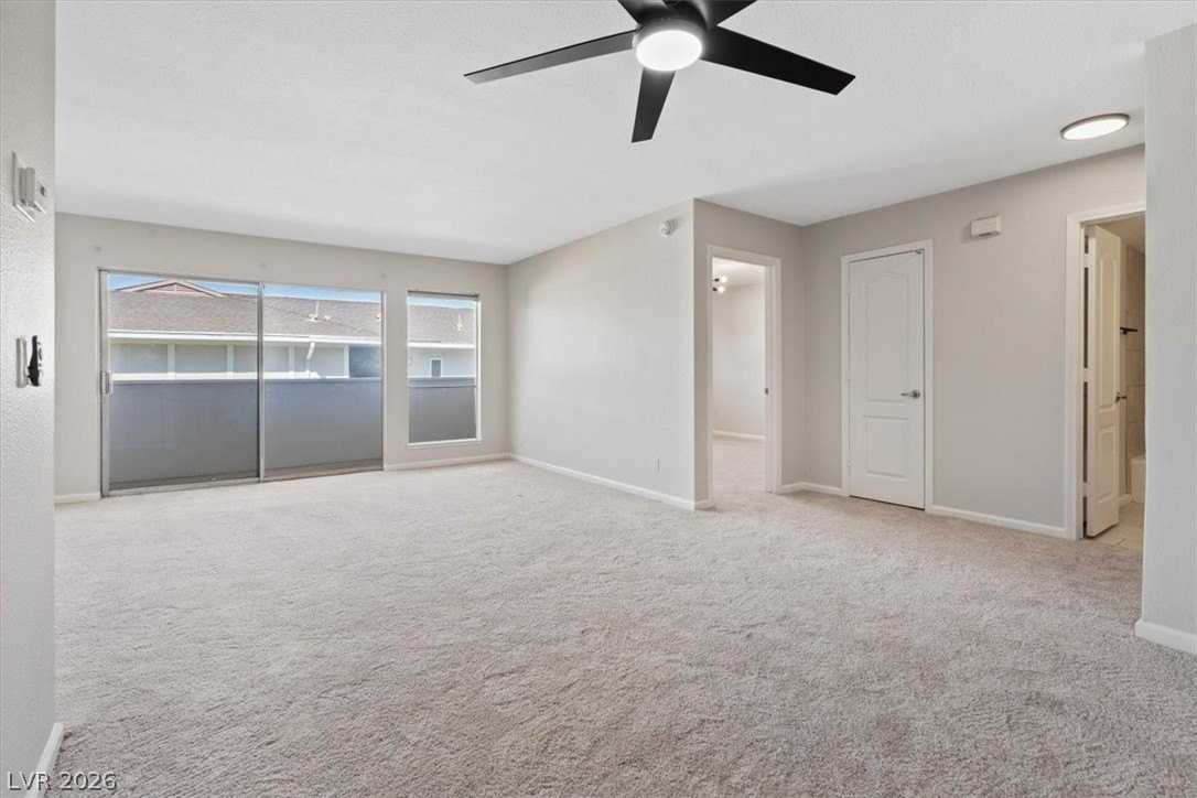 669 Oakmont Ave #3708 - Photo 5 of 42