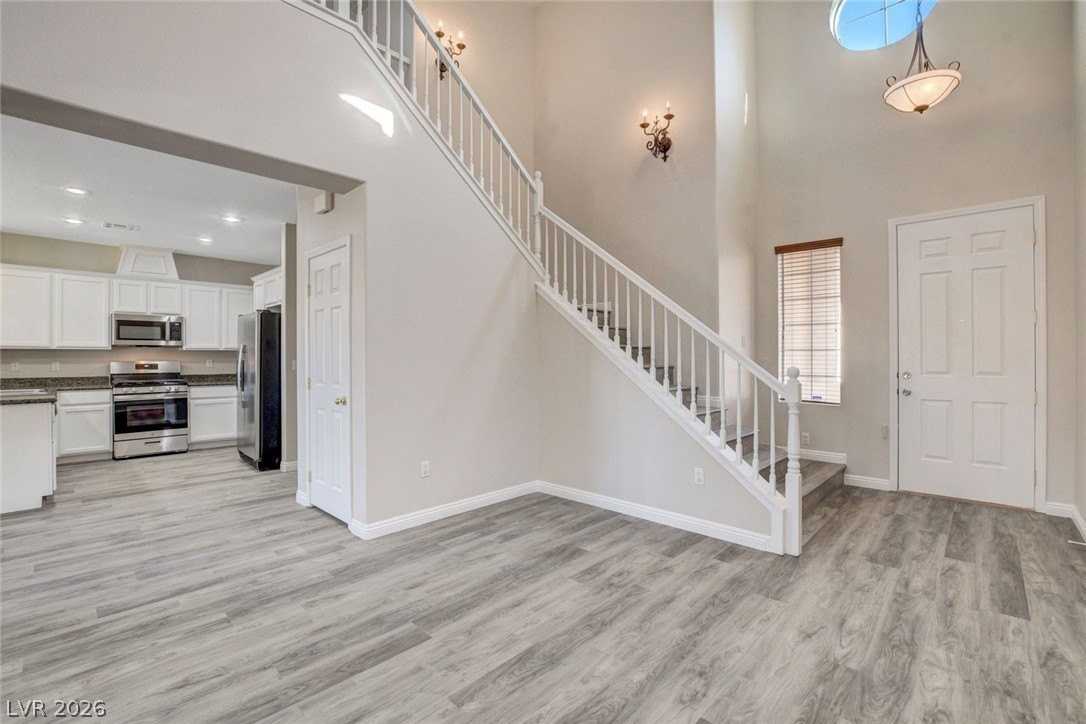 7465 Poppy Hills Ct - Photo 5 of 50
