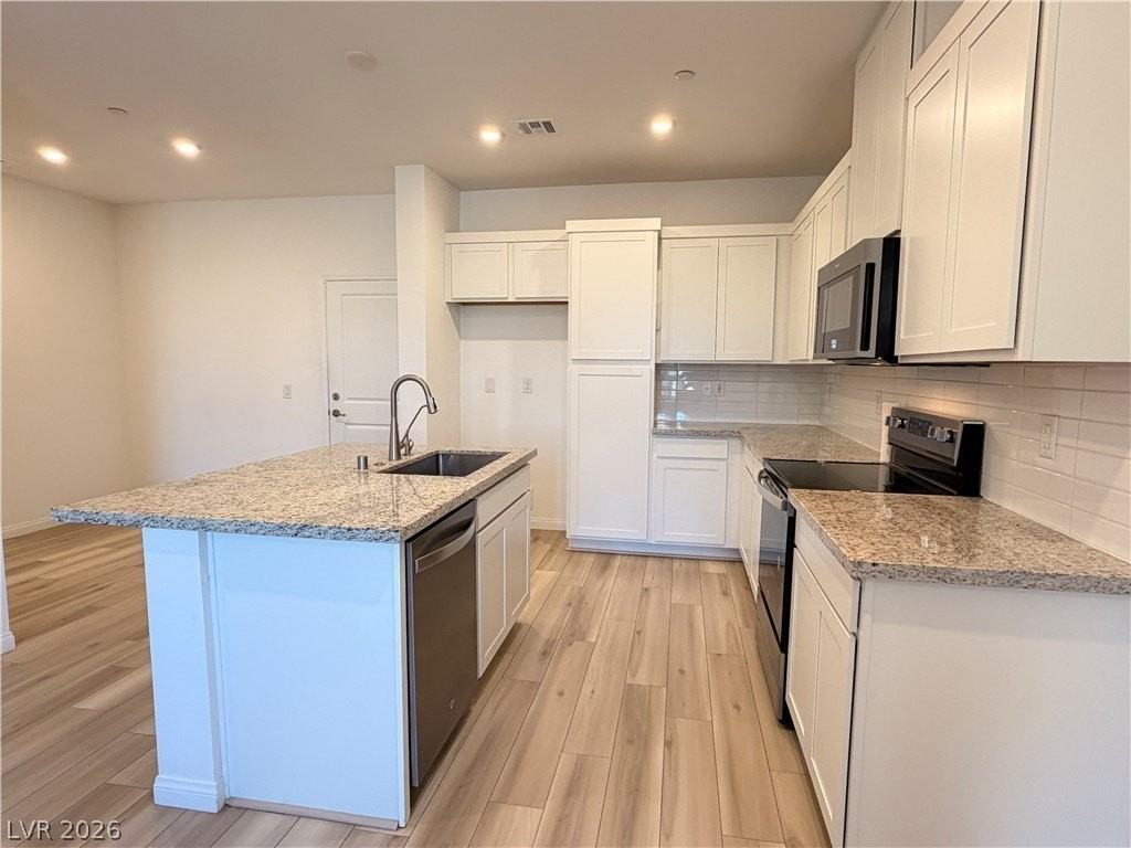 206 Wewatta Ave - Photo 4 of 18