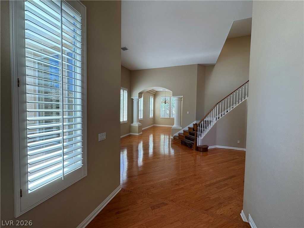 2109 Scarlet Rose Dr - Photo 3 of 48