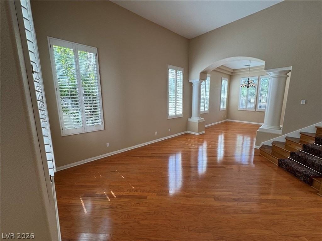 2109 Scarlet Rose Dr - Photo 4 of 48