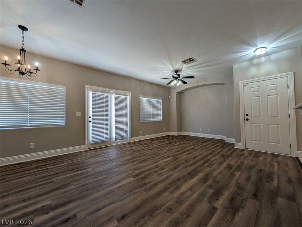 3313 Jamaica Princess Pl #2 - Photo 4 of 31