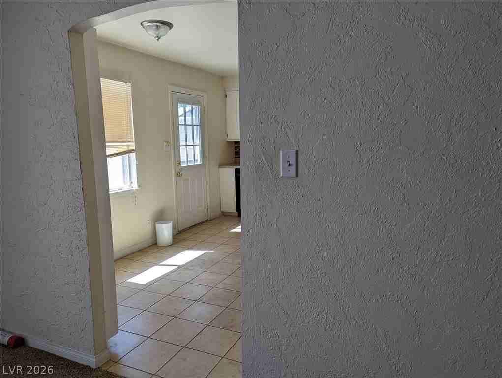 5429 Mountain View Dr #0 - Photo 6 of 30