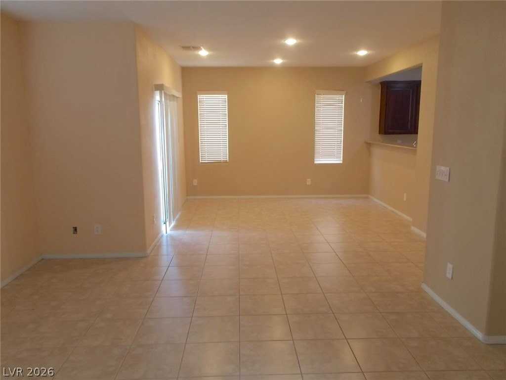 972 Lucky Bamboo Dr - Photo 4 of 20