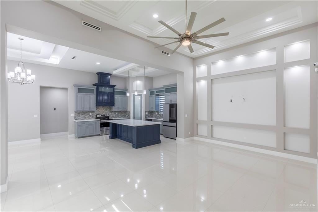 Pelican Ave - Photo 5 of 19