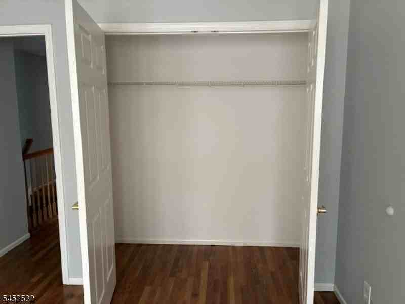 155 Fairview Ave #C - Photo 6 of 19