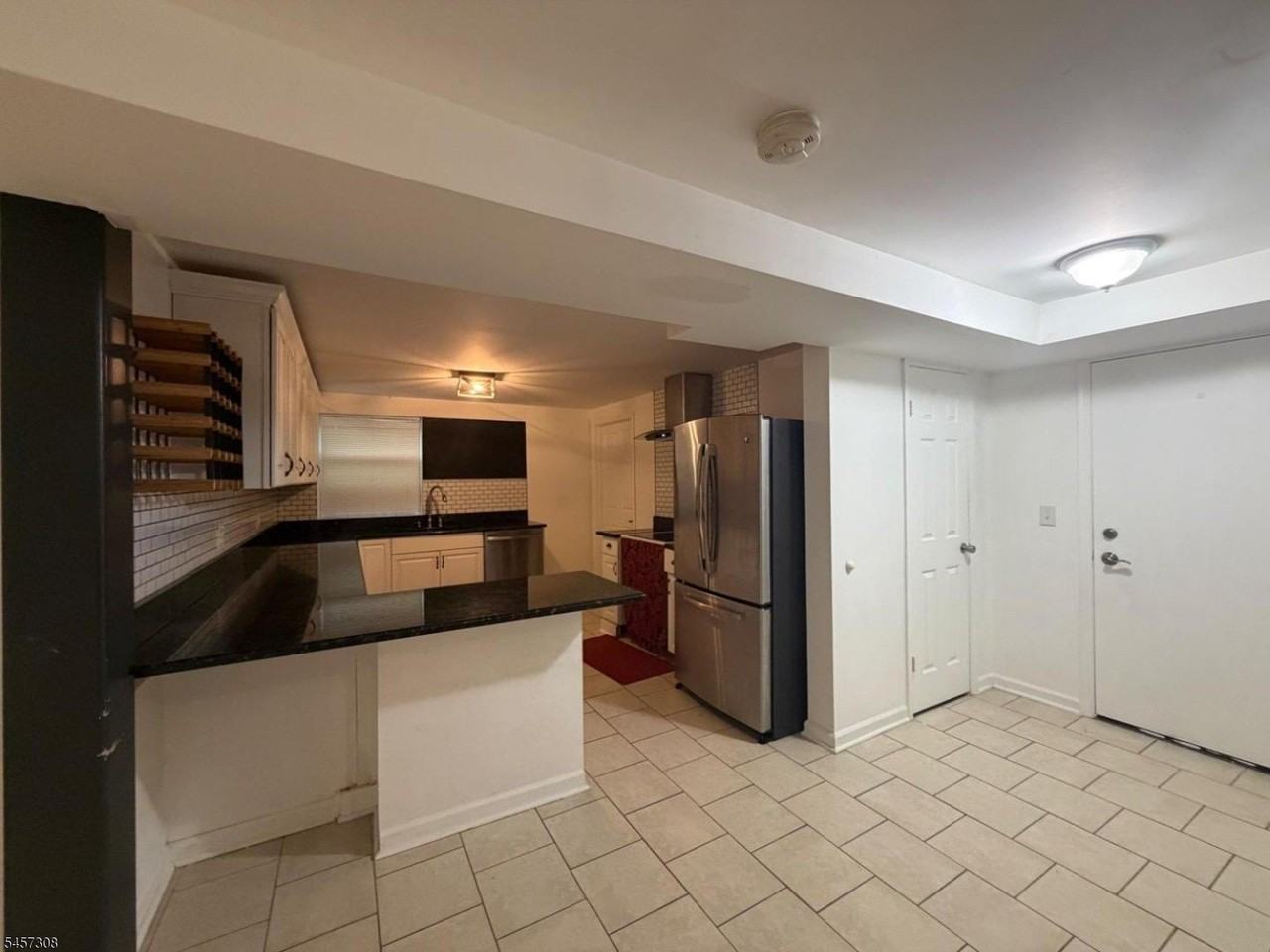 139 Mapes Ave - Photo 3 of 6