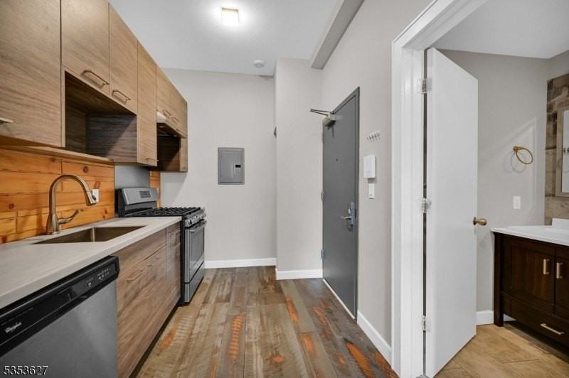180 Spring St #203 - Photo 3 of 20
