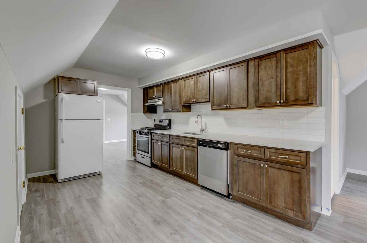 772 Avenue C #3 - Photo 7 of 19