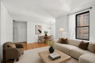 168 Coles St #3D - Photo 1 of 1