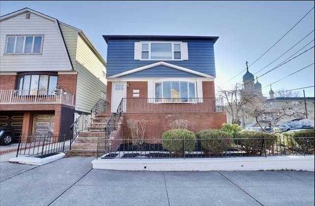 728 Kennedy Blvd #3 - Photo 2 of 50