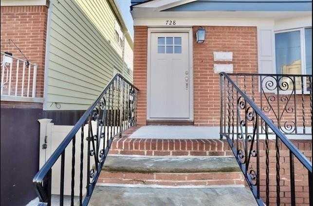 728 Kennedy Blvd #3 - Photo 3 of 50