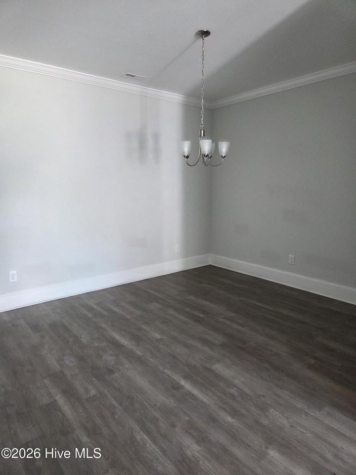3240 Gordon Dr #A - Photo 5 of 25