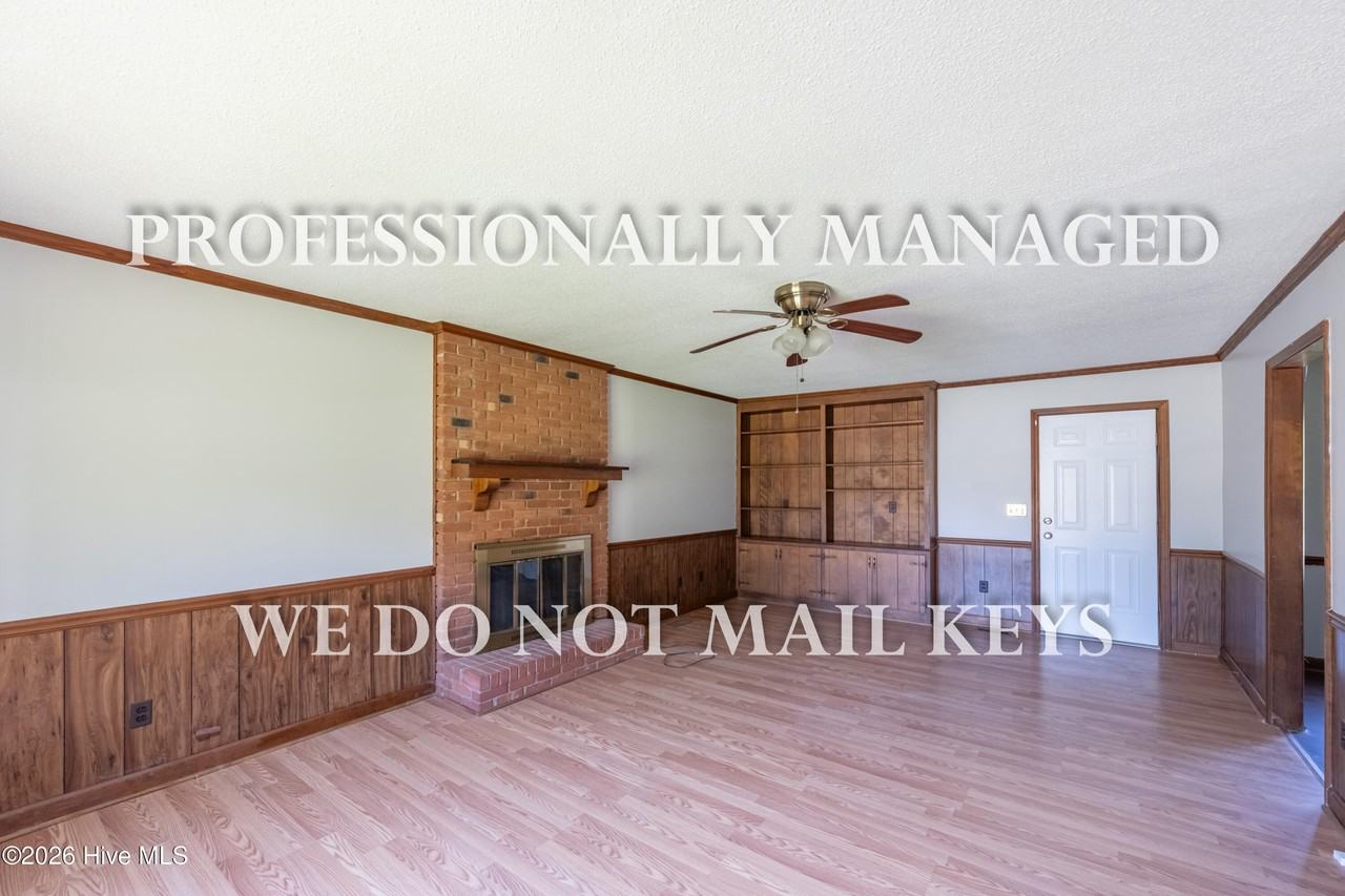 344 Whitehall Dr - Photo 6 of 24