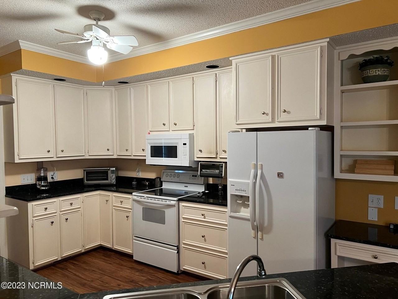 101 Tar Ln - Photo 7 of 29