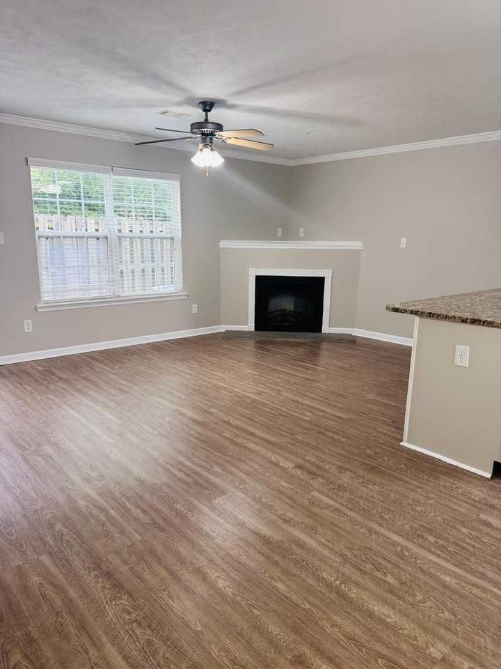 2010 Reserve Ln - Photo 6 of 18
