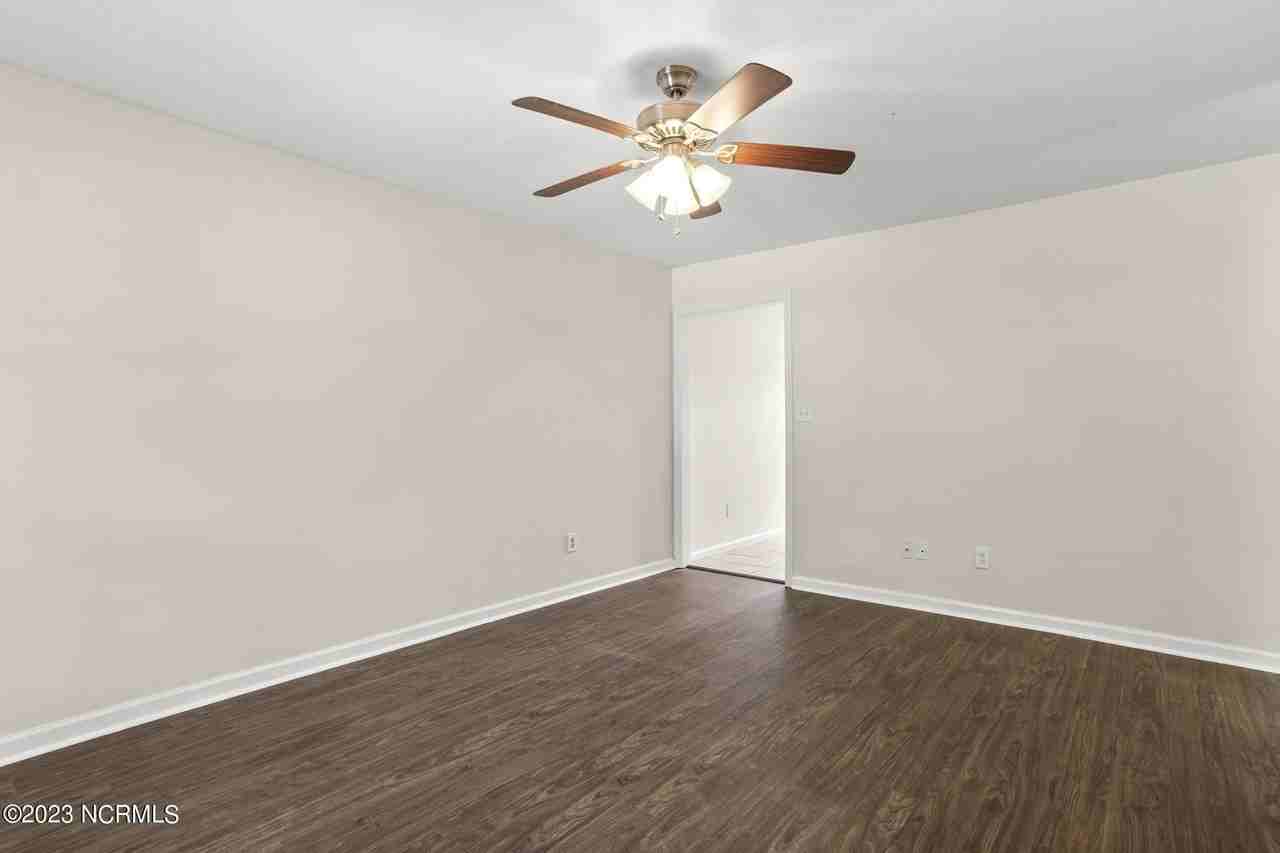 132 Lain Mark Dr - Photo 5 of 21
