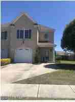 featured image of 1625 Brook Hollow Dr #B