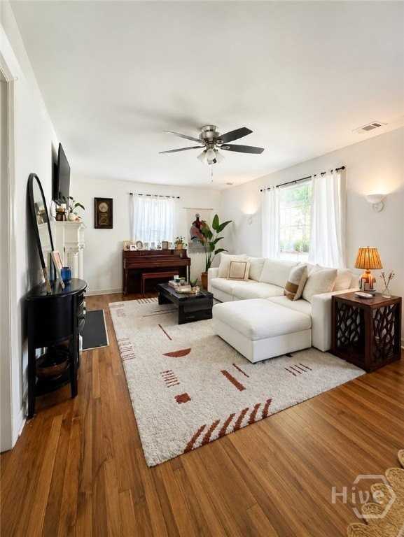 1224 E 41st St - Photo 5 of 19