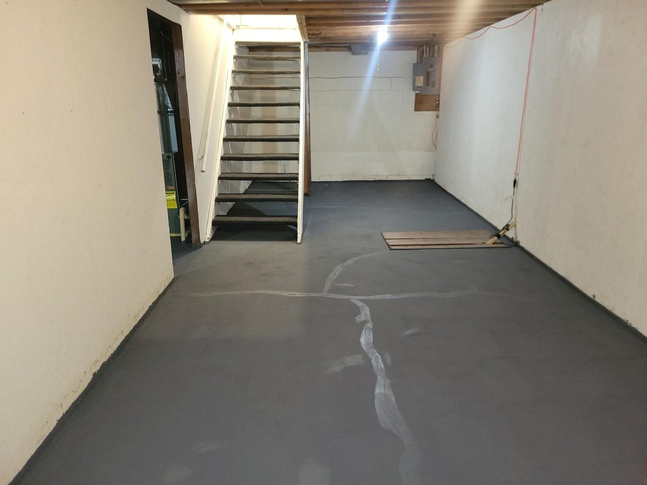 1502 Jackson Ave #4 - Photo 6 of 8