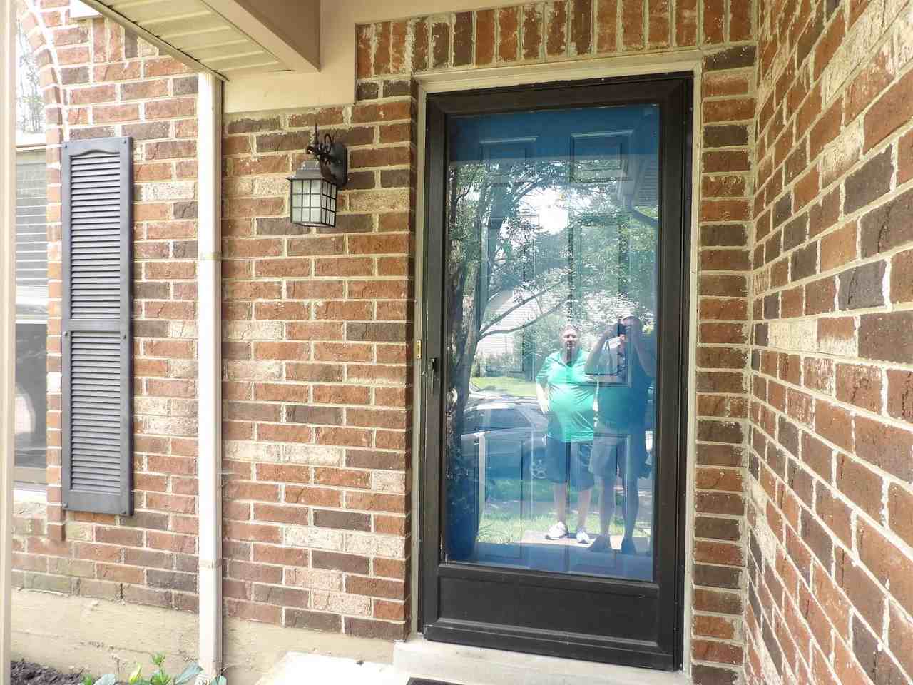 1217 Colorado Rd - Photo 3 of 50