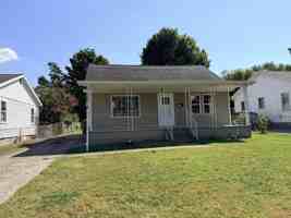 featured image of 2607 Florence Dr