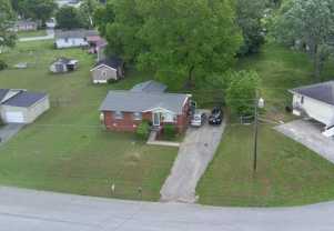 204 Crest Dr - Photo 1 of 1