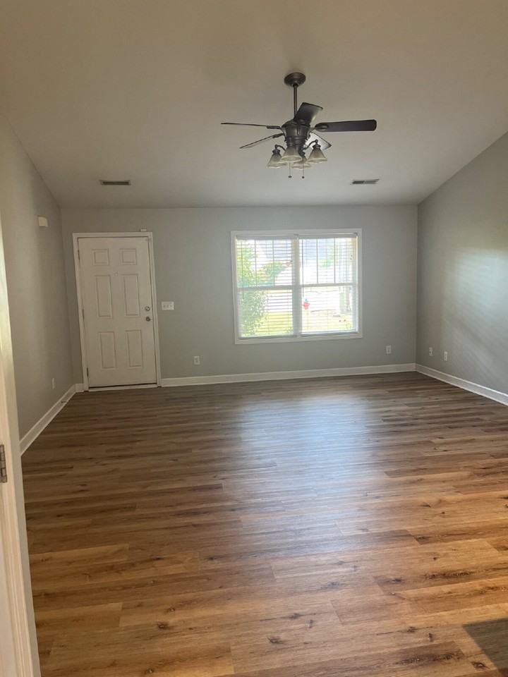 5004 Pelican Ct - Photo 2 of 25