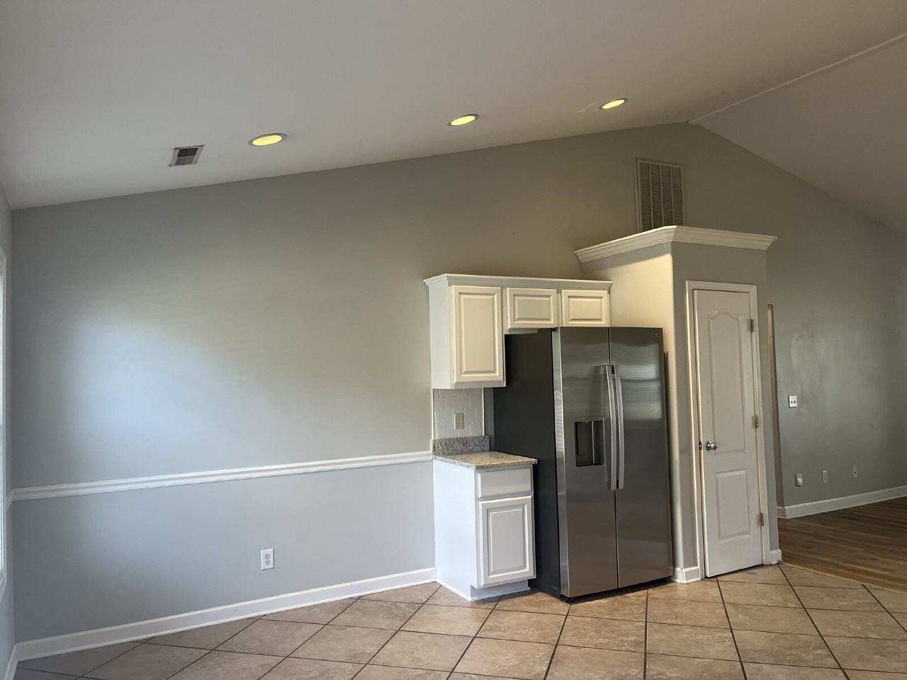 5004 Pelican Ct - Photo 5 of 25