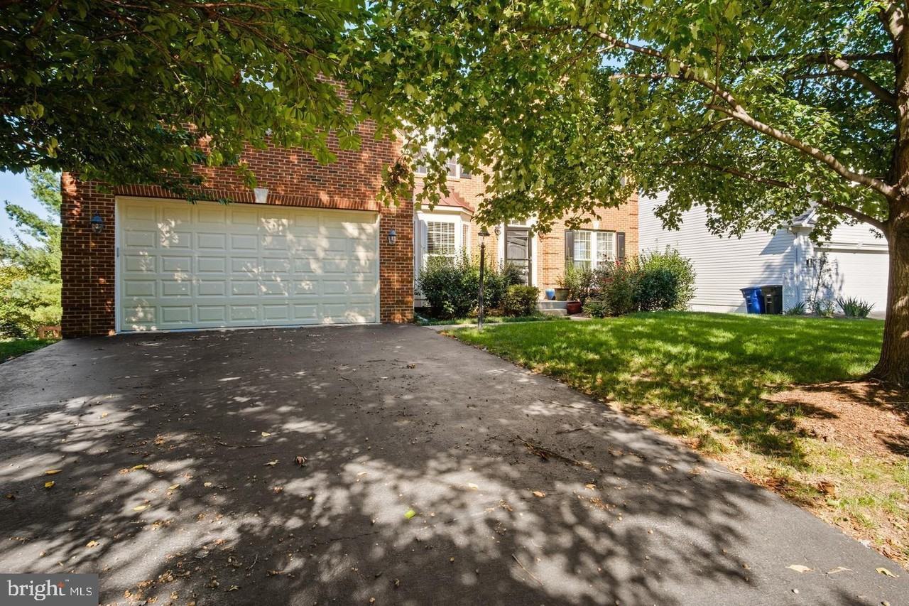 211 Park Gate Dr Se - Photo 3 of 50