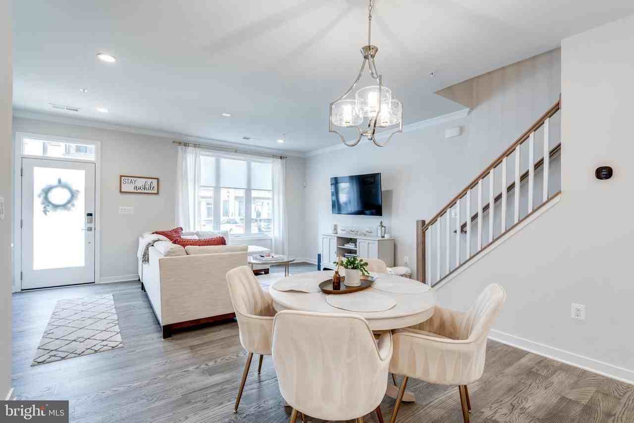 43190 Mongold Sq - Photo 7 of 21