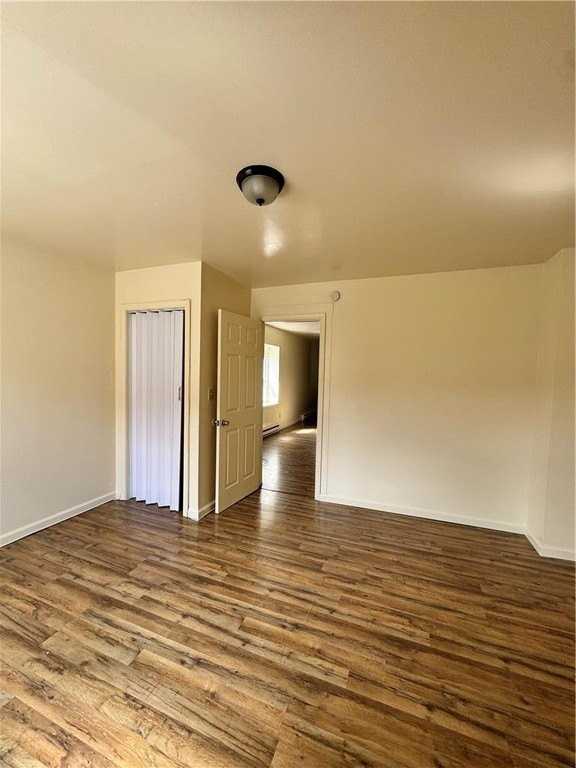 1039 Mechanic St #9 - Photo 3 of 7