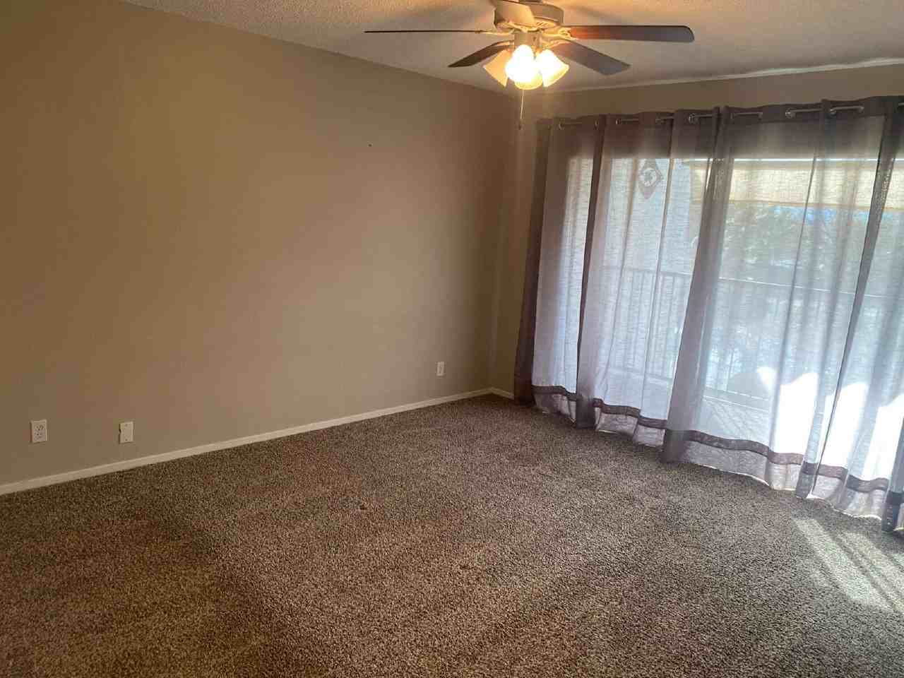 776 Diagonal St Apt 4 - Photo 7 of 22
