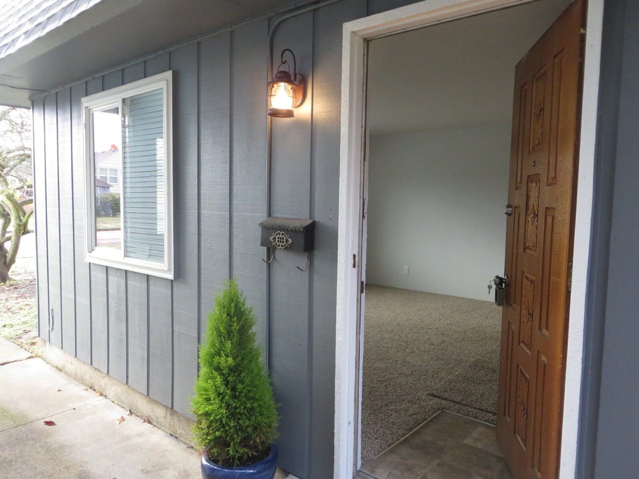1241 W 12th Ave - Photo 2 of 13