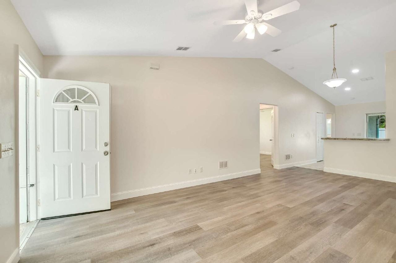 51 Wellwood Ln #A - Photo 3 of 50