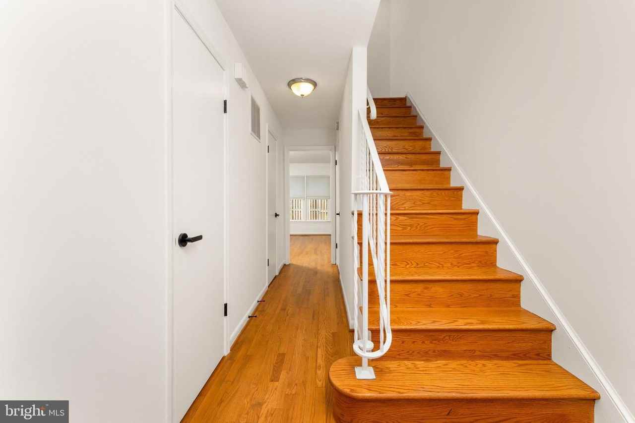 1808 Golf View Ct - Photo 5 of 36