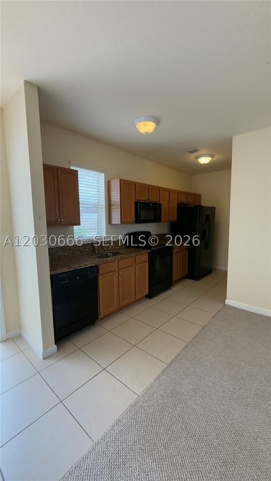 9273 Sw 172nd Ave #9273 - Photo 6 of 11