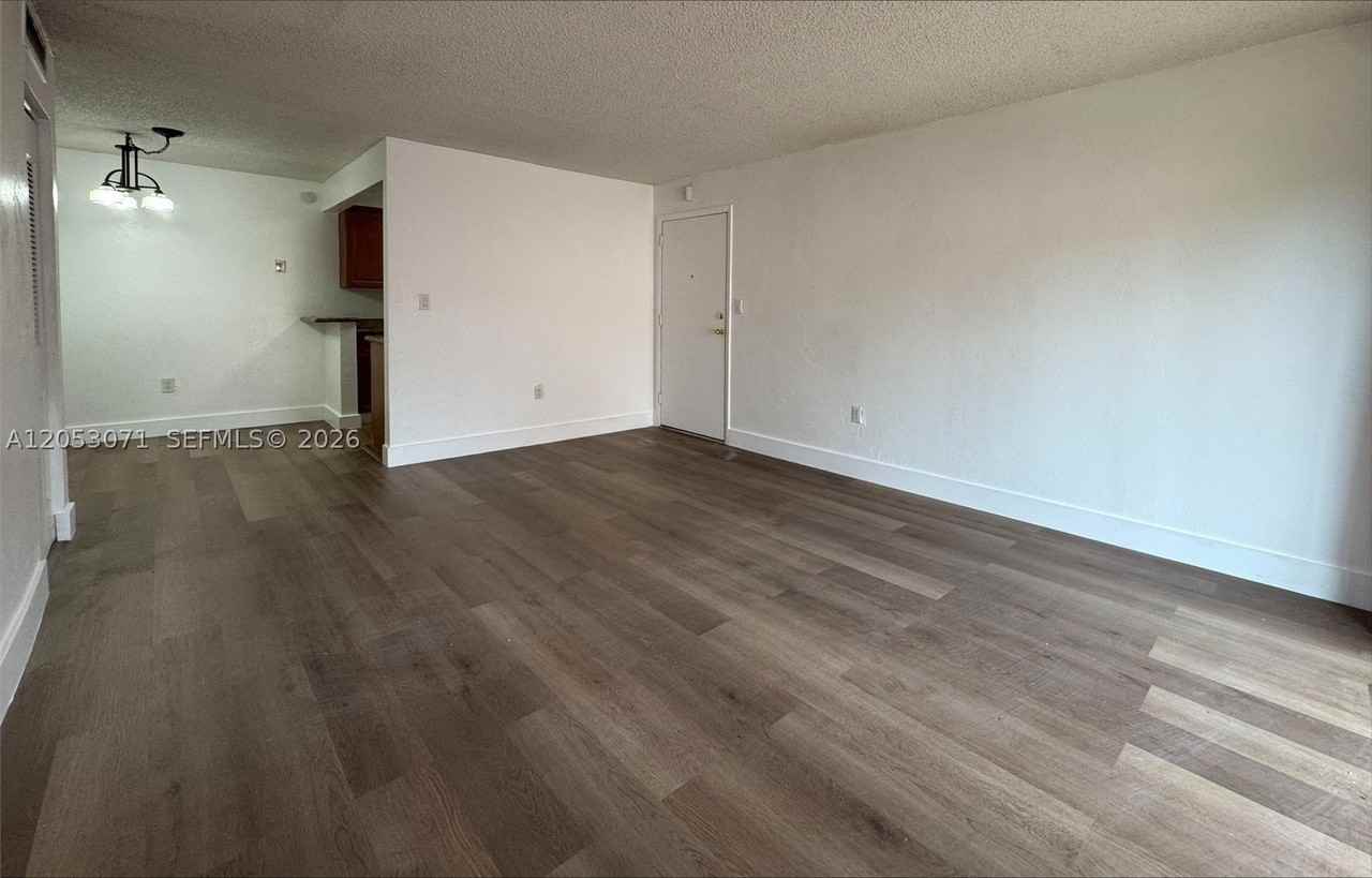 7208 Fairway Dr #I14 - Photo 2 of 10