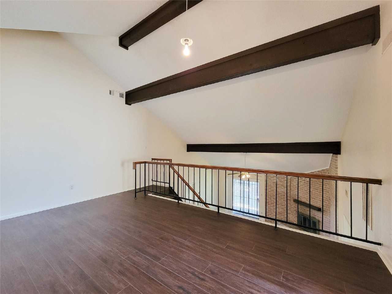 1210 New Tree Ln - Photo 7 of 26