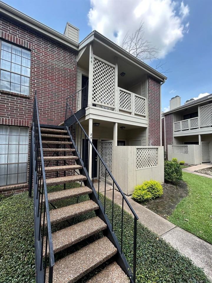 8055 Cambridge St Apt 86