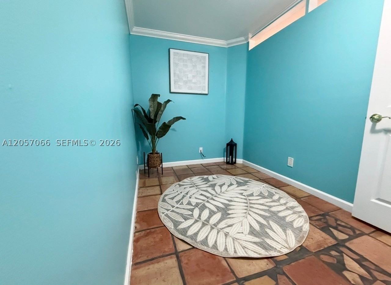 773 Crystal Lake Dr #773 - Photo 6 of 16