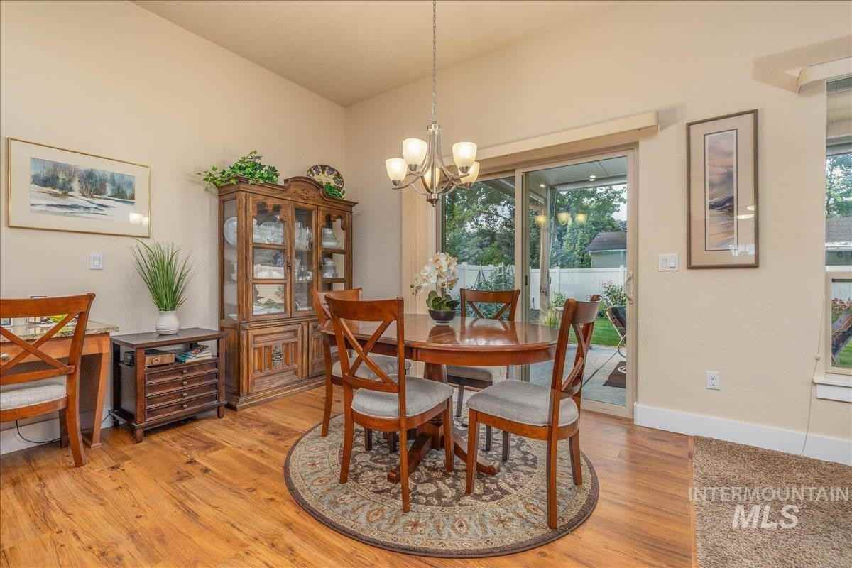 10289 W Dover Heights Ct - Photo 7 of 39