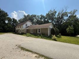 featured image of 5036 S 92nd St #3