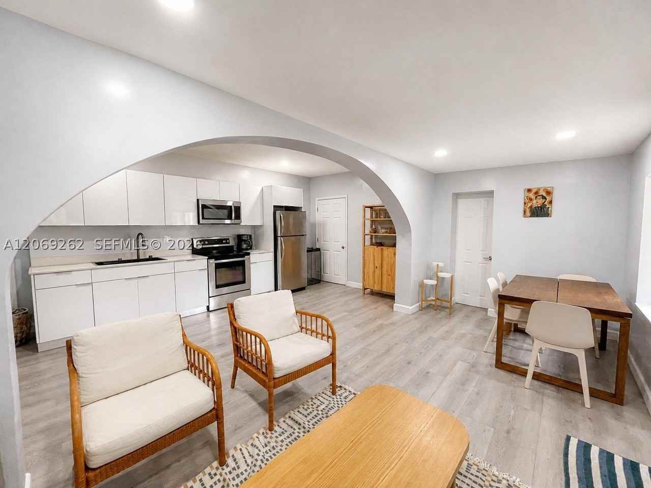 3171 Sw 26th St #3 - Photo 6 of 24